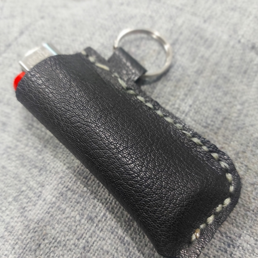 Hand made leather lighter case
